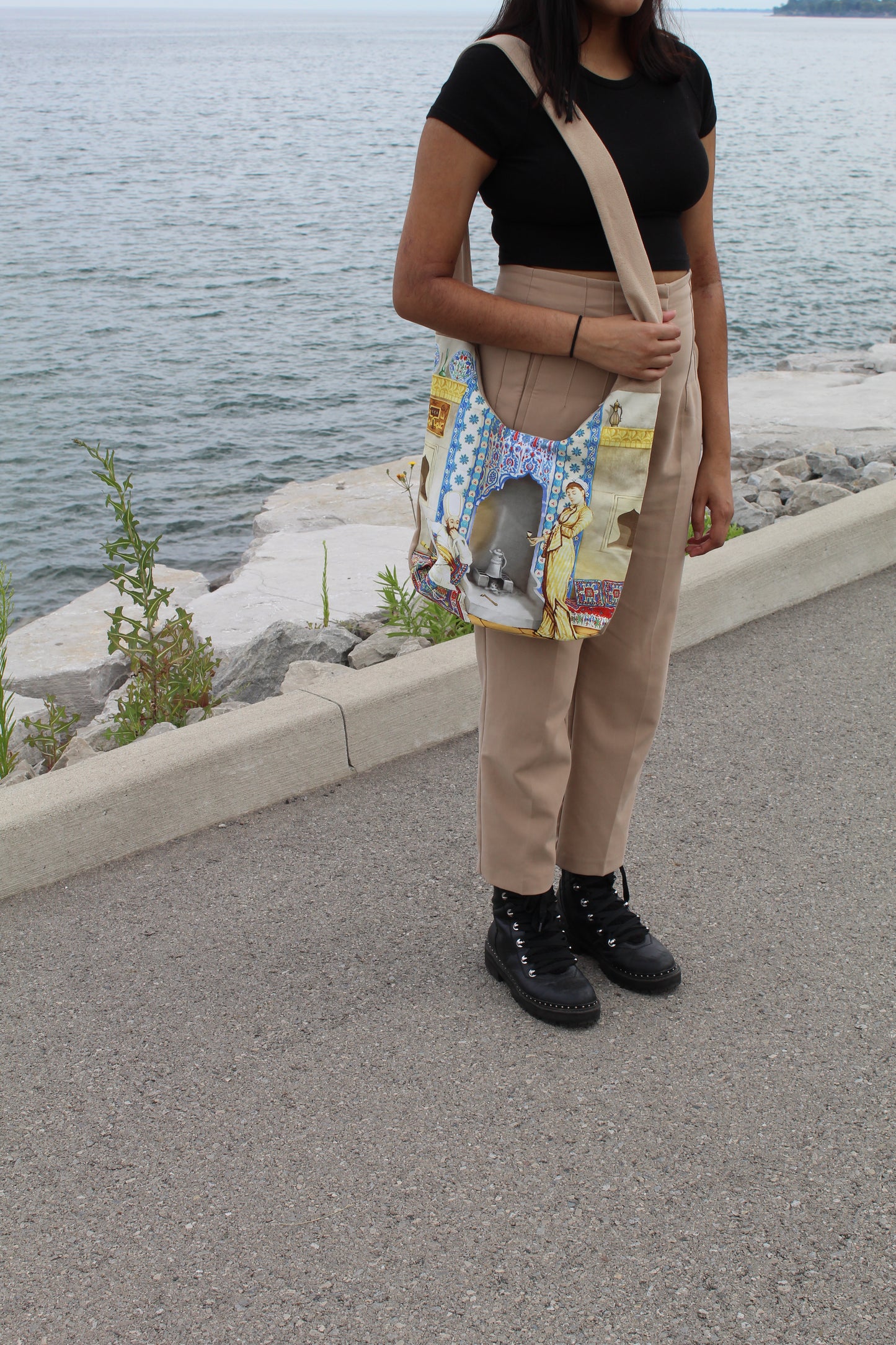 Turkish Design Crossbody Bag - Hurrem Sultan Motif